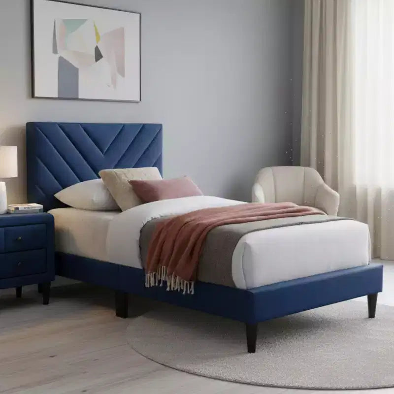 Lit plateforme contemporain en velours capitonné