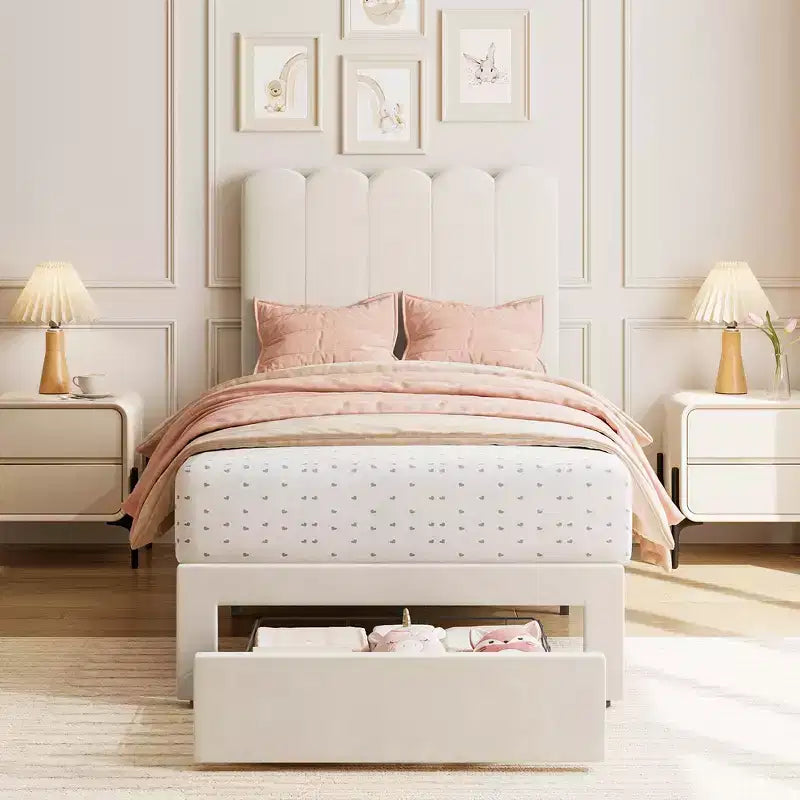 Lit plateforme simple rembourré contemporain
