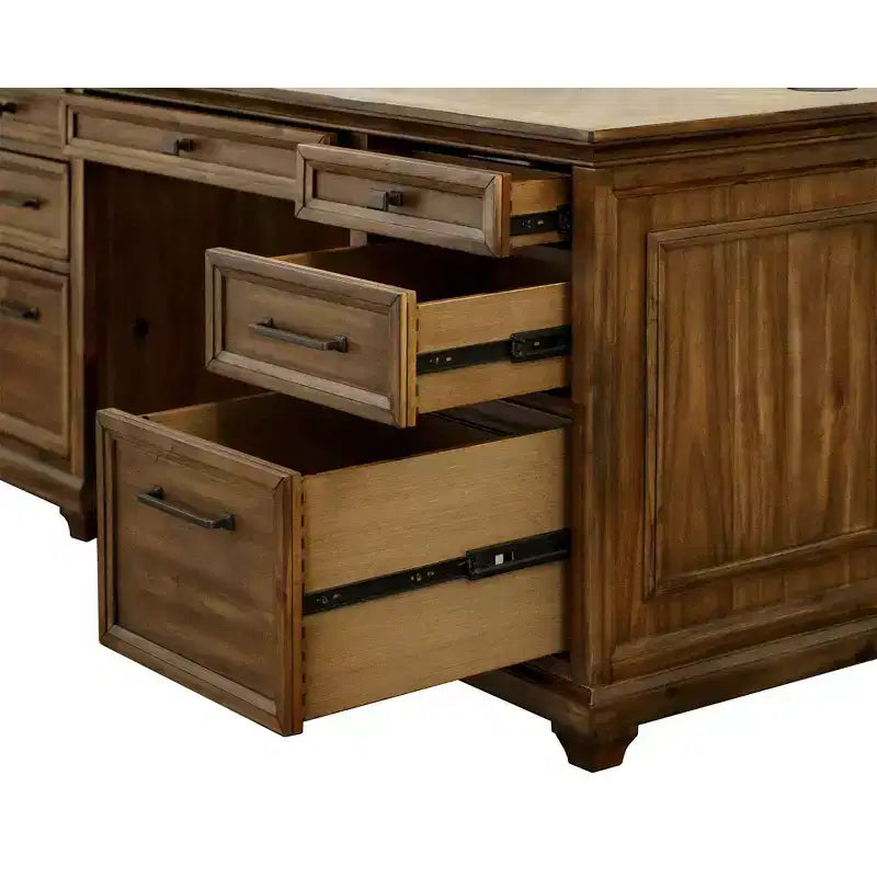 Bureau en bois marron