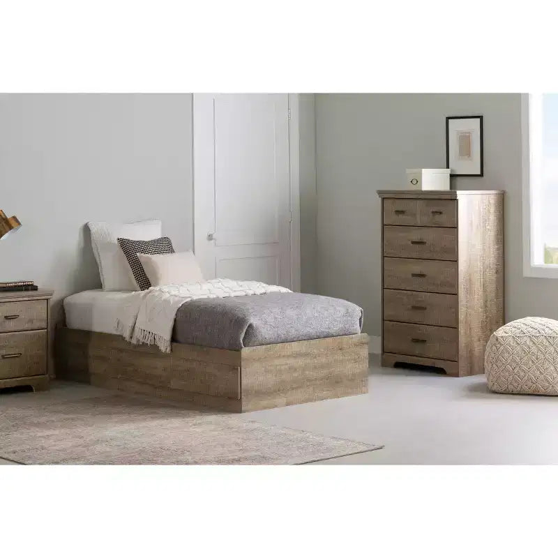 Lit plateforme en noyer naturel