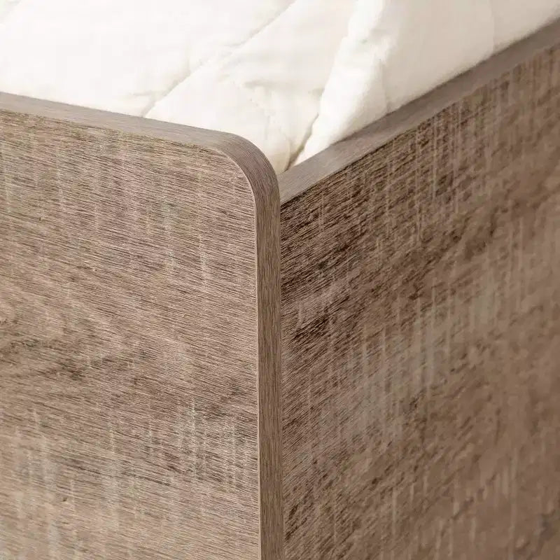 Lit plateforme en noyer naturel