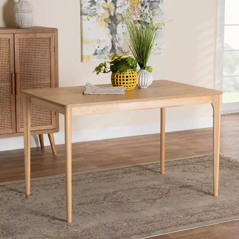 Table à manger en bois