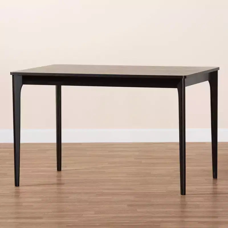 Table à manger en bois