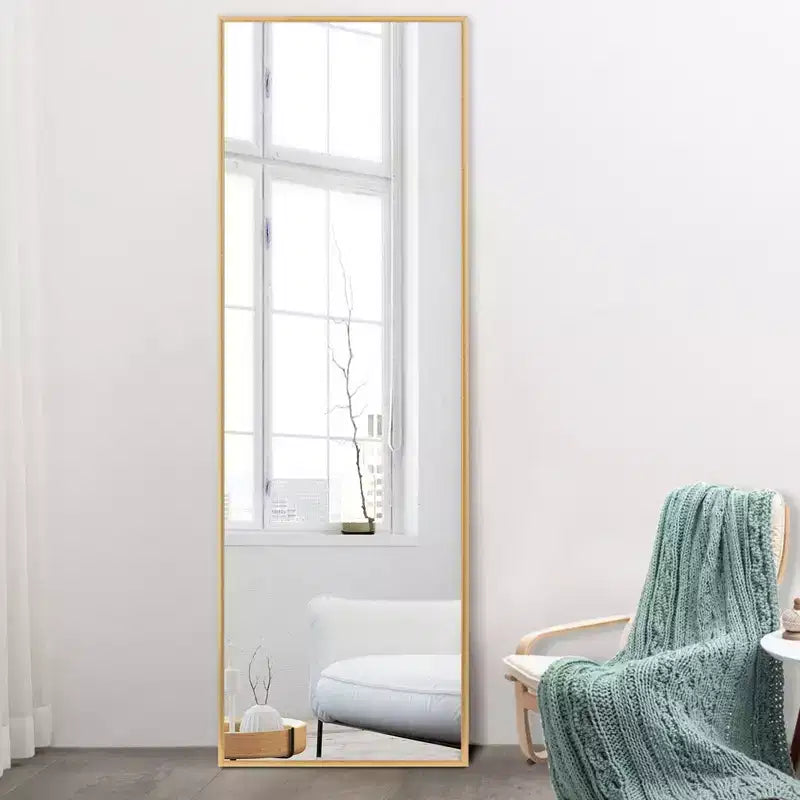 Miroir rectangulaire pleine longueur avec cadre en métal
